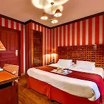 Hotel Pantheon Paris