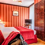Pantheon 4* Paris