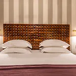 Hotel Pantheon Paris
