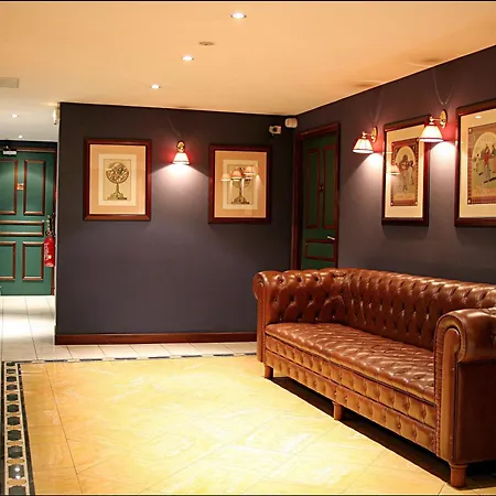 Hotel Panthéon 4*