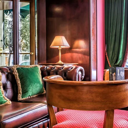 Hotel Pantheon Paryż