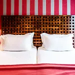 Pantheon Hotel 4*