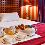 Pantheon Hotel