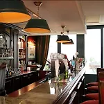 Pantheon Hotel