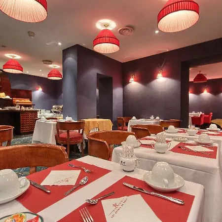 Pantheon Hotel