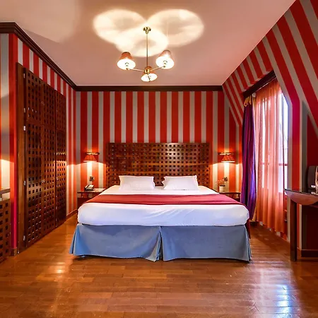 Hotel Pantheon Paris