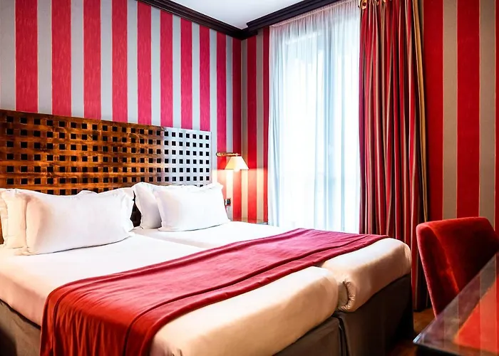 Hotel Pantheon Paris