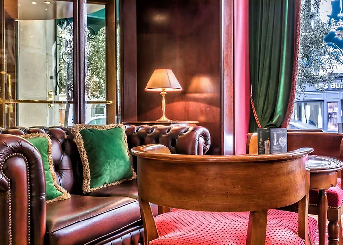 Hotel Pantheon Paris