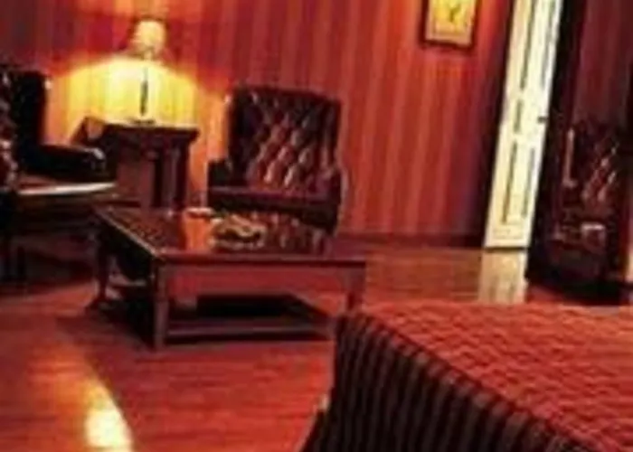 Hotel Pantheon Paris