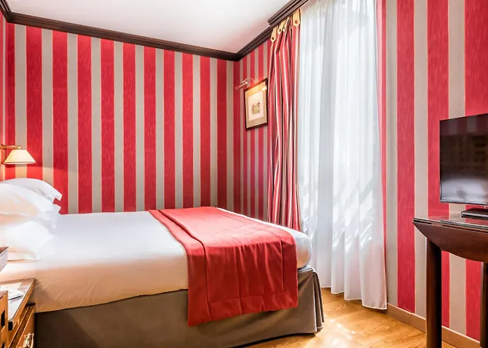 Pantheon Отель Париж